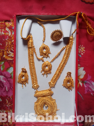 একদম নতুন গর্জিয়াস গোল্ড-প্লেটেড ব্রাইডাল সিতা হার সেট